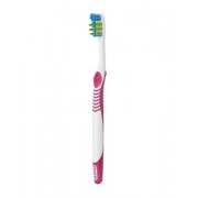 Oral-B Advantage Complete Anti-Bacterial Toothbrush | Toothbrushes | Manual Toothbrushes | Oral-B